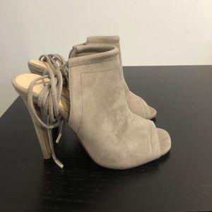 Steve Madden Lace Up Suede Booties
